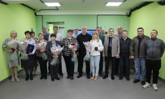 Вадим Філашкін вручив державні нагороди медикам, енергетикам, вчителям та фермерам Донеччини