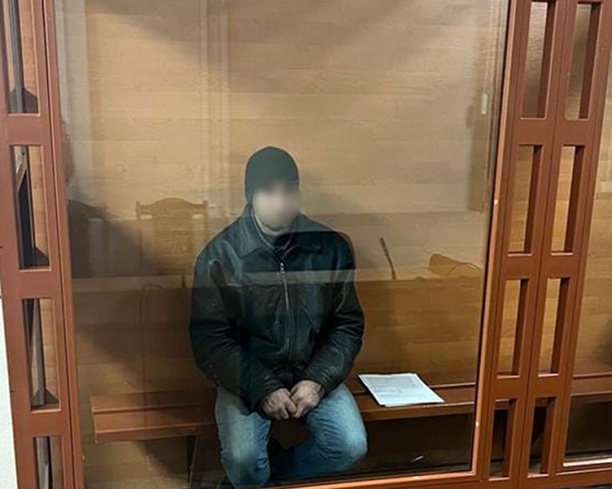 Мешканець прифронтового села гвалтував 12-річну дівчинку
