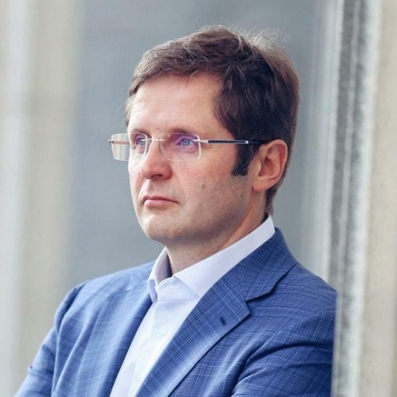 Рада припинила депутатські повноваження &quot;слуги народу&quot; Холодова