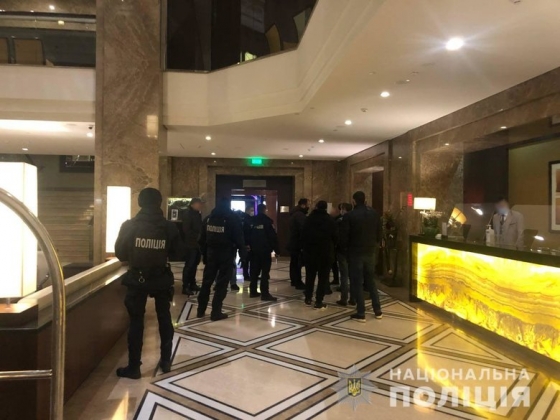 ДТП с кортежем Ярославского: полиция проводит обыски в гостинице и по месту жительства бизнесмена