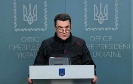 Россия истощена и не может наступать на нескольких фронтах одновременно, - Данилов 