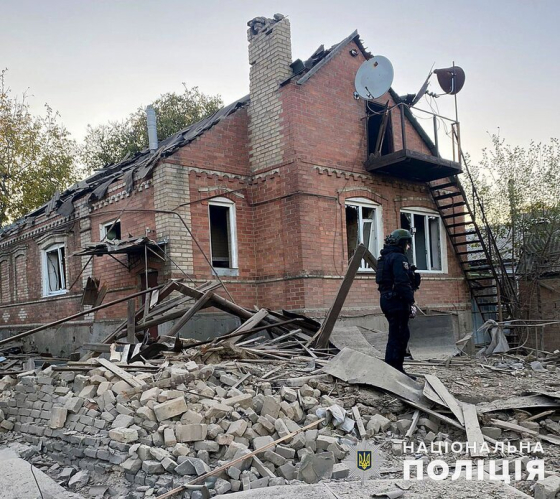 Доба на Донеччині: рашисти обстріляли 8 населених пунктів, 2 людини загинули