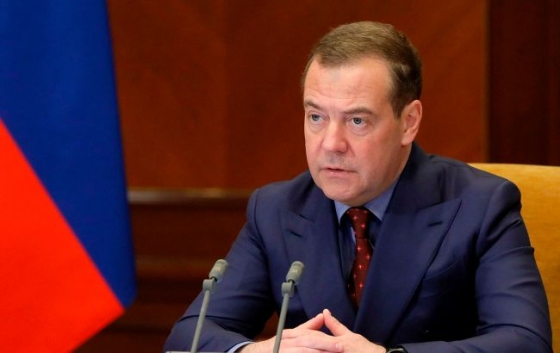 Нудна маячня: у Польщі поставили на місце Медведєва, який заявив про &quot;непотрібну Україну&quot;