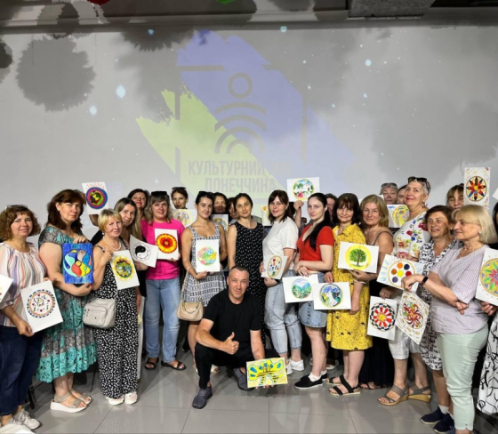 Арттерапевтична програма у Культурному хабі Донеччини: простір підтримки та розвитку