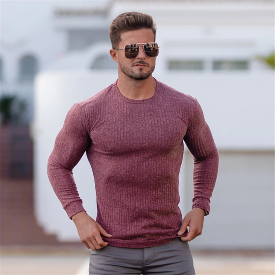 7 мужских свитеров, которые в моде этой весной: обзор новинок