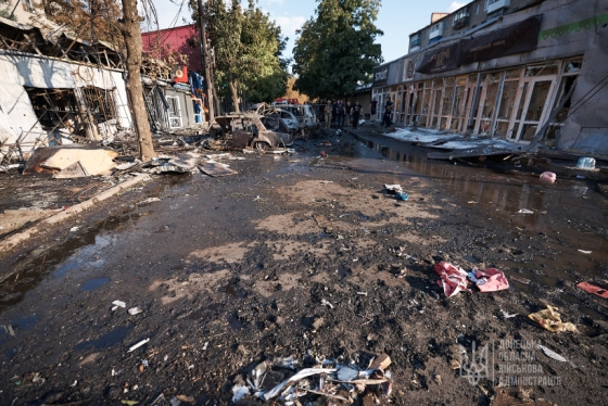 Станом на 17:40 у Костянтинівці відомо про 16 загиблих і 34 поранених