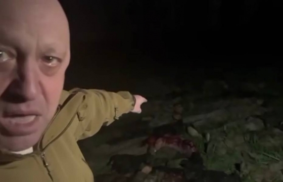 Пригожин показав гору трупів &quot;вагнерівців&quot; та обматюкав Шойгу та Герасимова: &quot;Суки, тварюки, господарі життя&quot;
