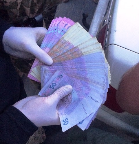 СБУ задержала краматорского пограничника-вымогателя