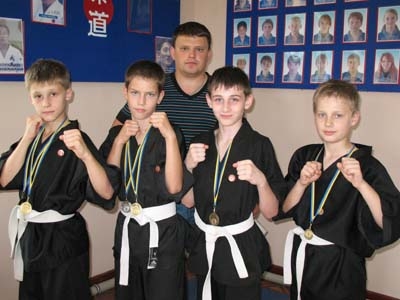 Трое краматорчан стали чемпионами области по рукопашному бою 