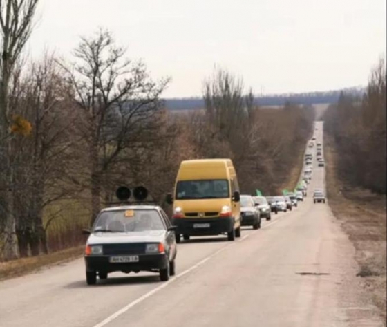 Состоялся автопробег по маршруту «Славянск-Святогорск-Яремовка» против добычи сланцевого газа в Донбассе (видео)