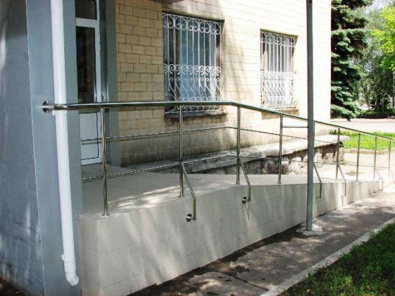 В исполкоме украли… перила