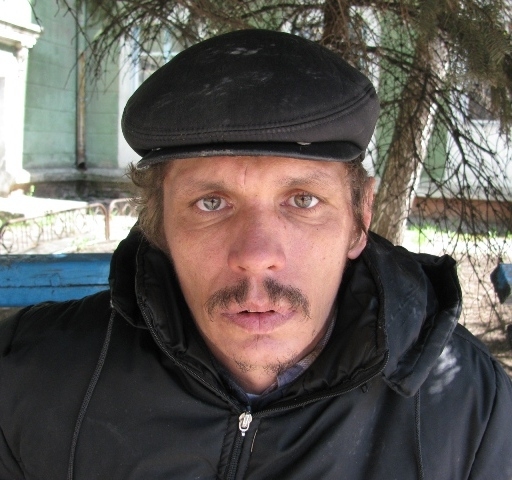 Кузьменко Андрей Николаевич ищет своих родственников