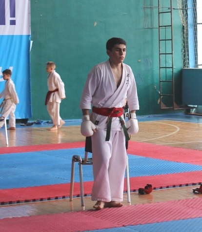 Юная краматорская каратистка стала чемпионкой Украины в личном ката и личном кумите