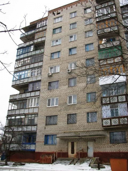 В день выборов краматорчанка выбросилась из окна 9 этажа