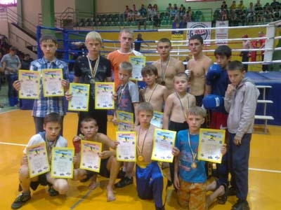 Краматорские кикбоксеры выиграли 11 золотых медалей на чемпионате Украины 