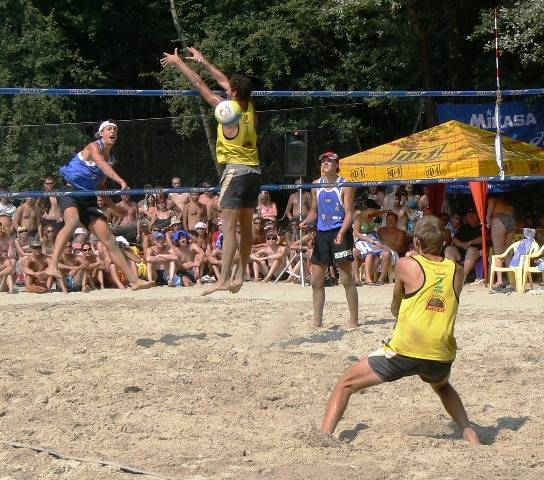 В Щурово прошел Кубок Украины по пляжному волейболу
