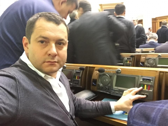 Краматорчанин Максим Ефимов стал полноценным депутатом