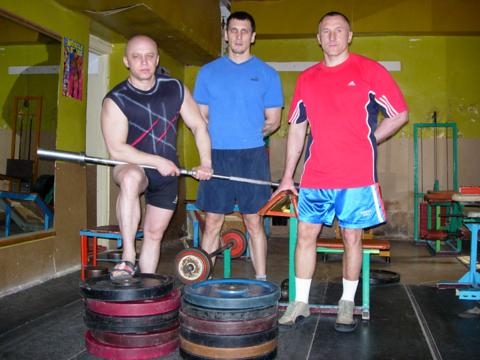 Из спортивного клуба &quot;Антей&quot; воры вынесли железо