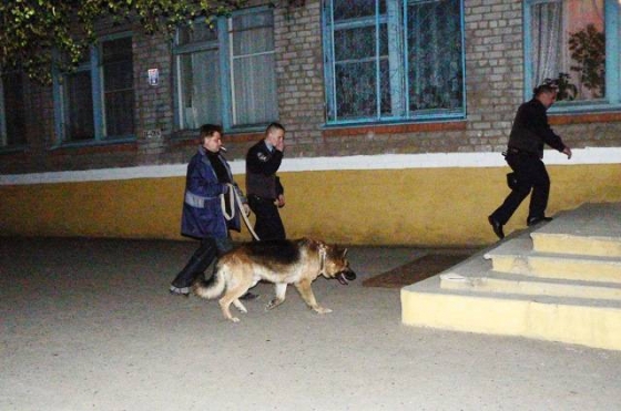 «В школе – бомба! Мать вашу…». На этот раз «покушались» на школу № 35