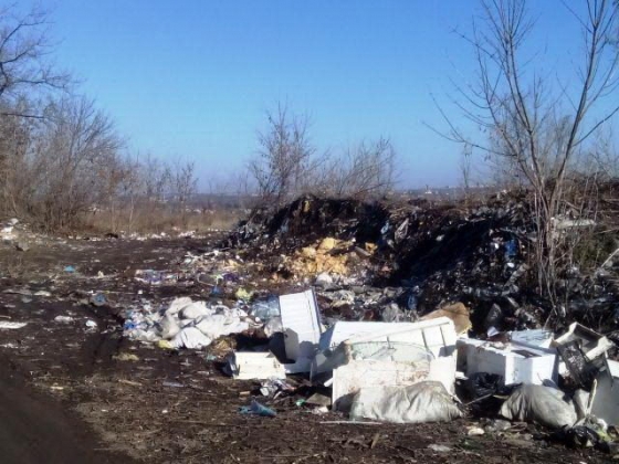 Краматорские коммунальщики негодуют: город превращается в стихийную свалку