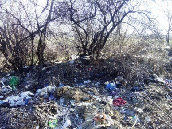 Краматорские коммунальщики негодуют: город превращается в стихийную свалку