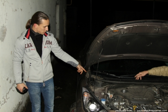 Неизвестные подожгли машину активисту &quot;Дорожного контроля&quot; из Ясиноватой 