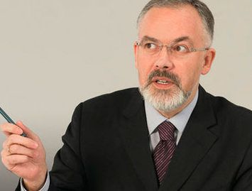 Студентам закон не писан