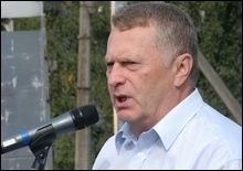 Жириновский требует ввести в Грузию войска
