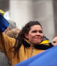 Руслана пригрозила сжечь себя на Майдане, если не произойдут перемены (видео)