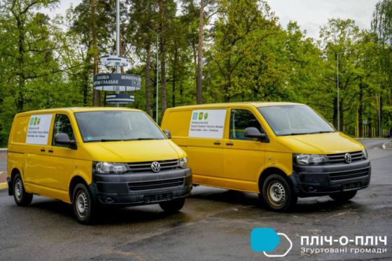 Пліч-о-пліч: Бучанська громада подарувала Слов’янську два мікроавтобуси з Німеччини