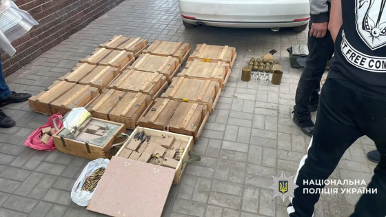 Нацполіція проводить 500 одночасних обшуків щодо незаконного обігу зброї та боєприпасів
