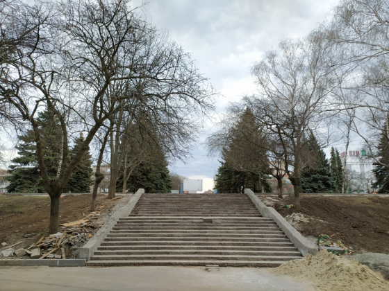 Мистецтво фото на плівку та великі театральні плани: Ілля Частілов з Краматорська розповів свою творчу історію