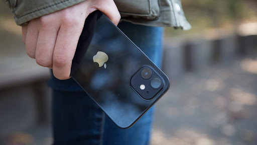iPhone 12 и iPhone 12 Pro б/у: как выбрать качественный смартфон