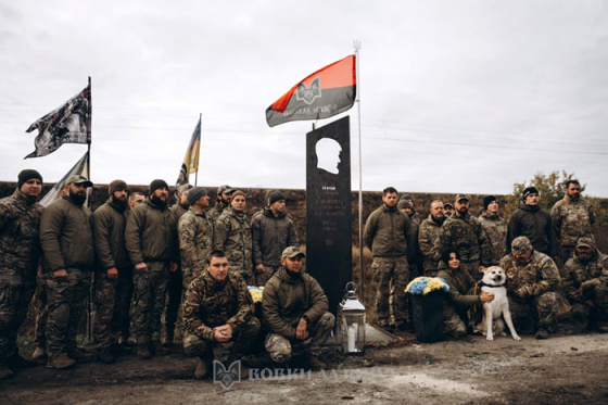 На Донеччині відкрили пам’ятну стелу на честь командира «Да Вінчі»