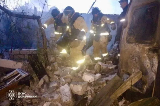 Нічна атака БпЛА по селищу Новоявленка: зруйнован будинок, є жертви