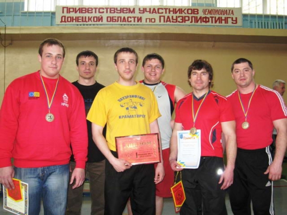 Краматорские силачи отличились на чемпионате в Харцызске