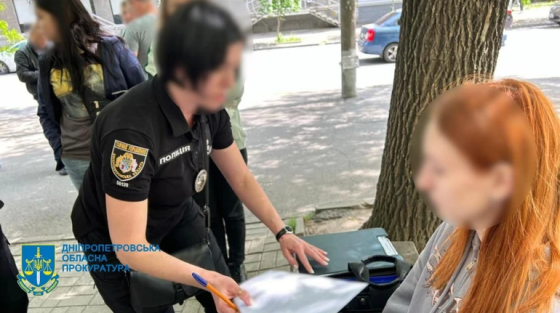 Суд виніс вирок жінці з Дніпра, яка намагалася продати 2-річного сина за мільйон гривень