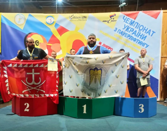 Пара пауерліфтери Донецької області вибороли 5 медалей чемпіонату України в Дніпрі