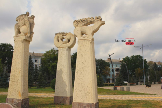 Мистецтво на вулицях Краматорська: від традиційних мотанок до скіфських мотивів