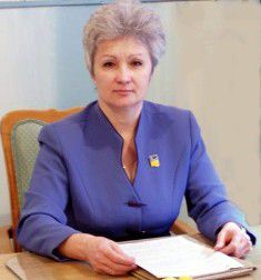КРУ имеет вопросы к бывшей главе горздрава Людмила Коноваловой: ревизия установила, что краматорские стоматологи в прошлом  году получили почти 275 тысяч гривен в виде завышенных премий