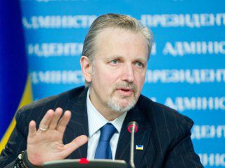 Советник президента Гончарук подал в отставку