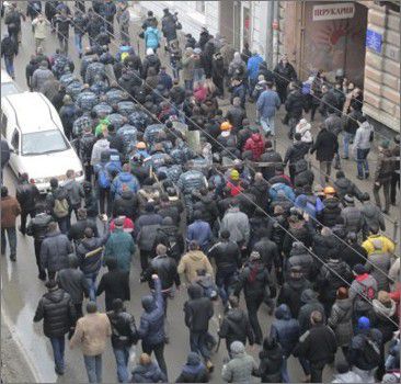 В Тернополе сотрудники &quot;Беркута&quot; присягнули на верность народу Украины (видео)