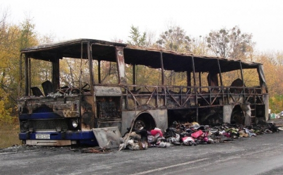 Под Славянском в автобусе сгорели 5 человек (дополнено)